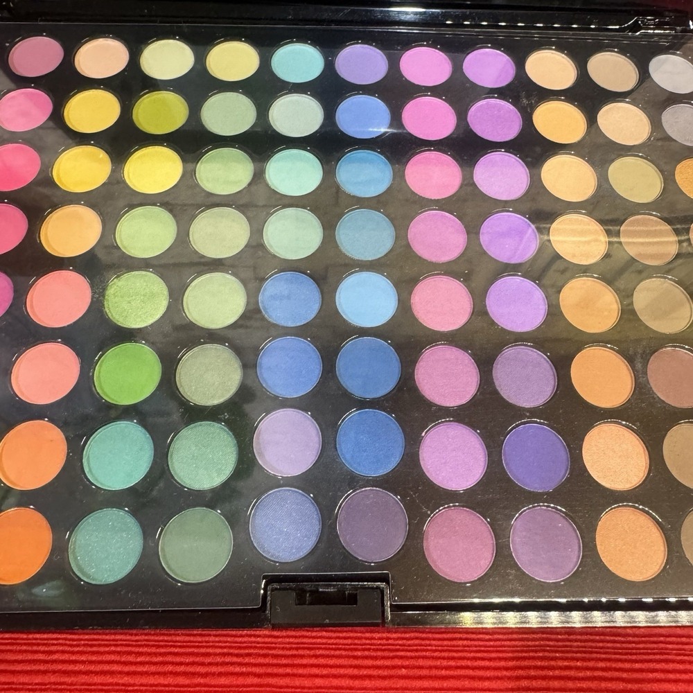 SHANY Eye shadow Palette, 96 Color Eyeshadows Nice - Picture 4 of 7